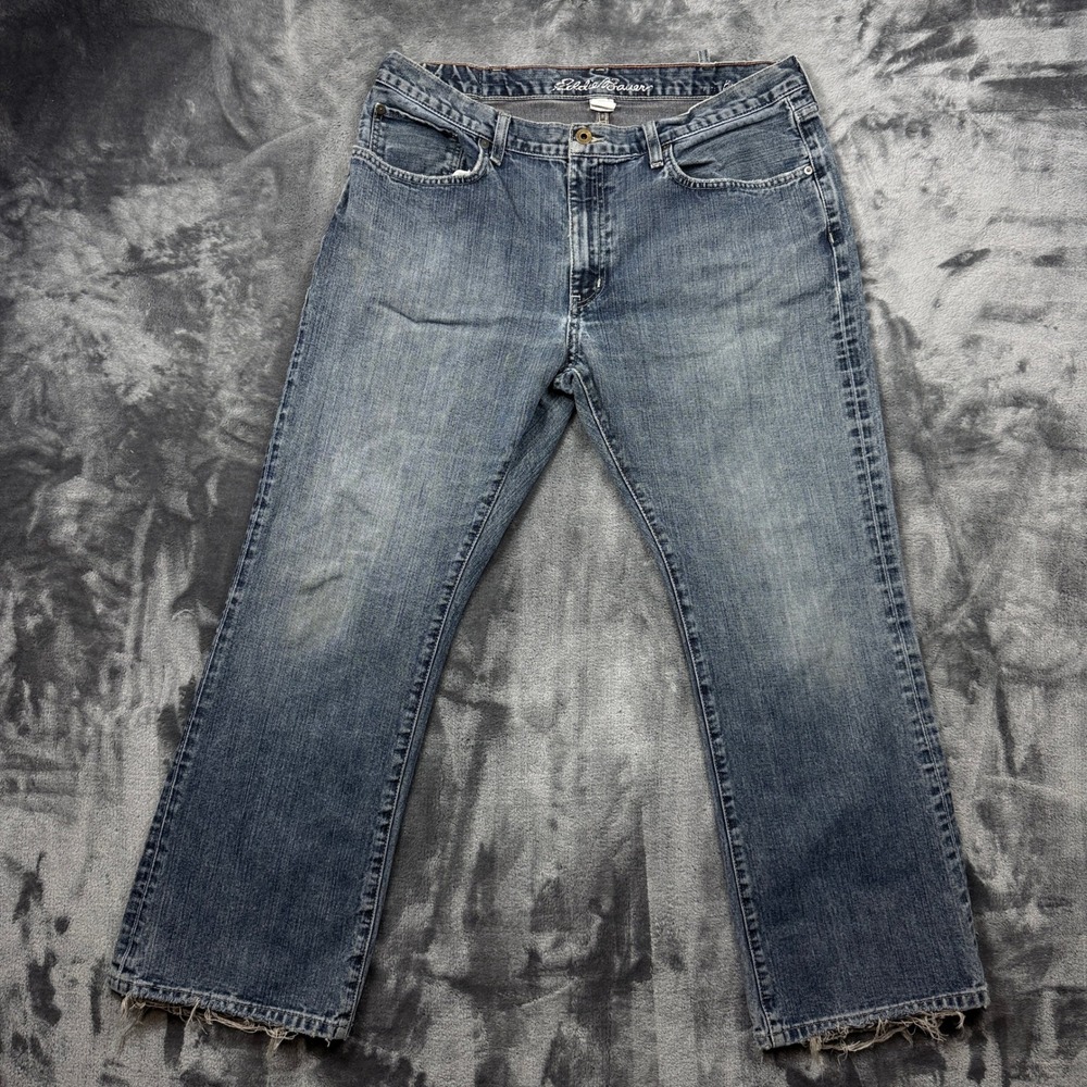 Eddie Bauer Jeans Mens 38x30 Blue Relaxed Straight Leg Distressed Denim 10531